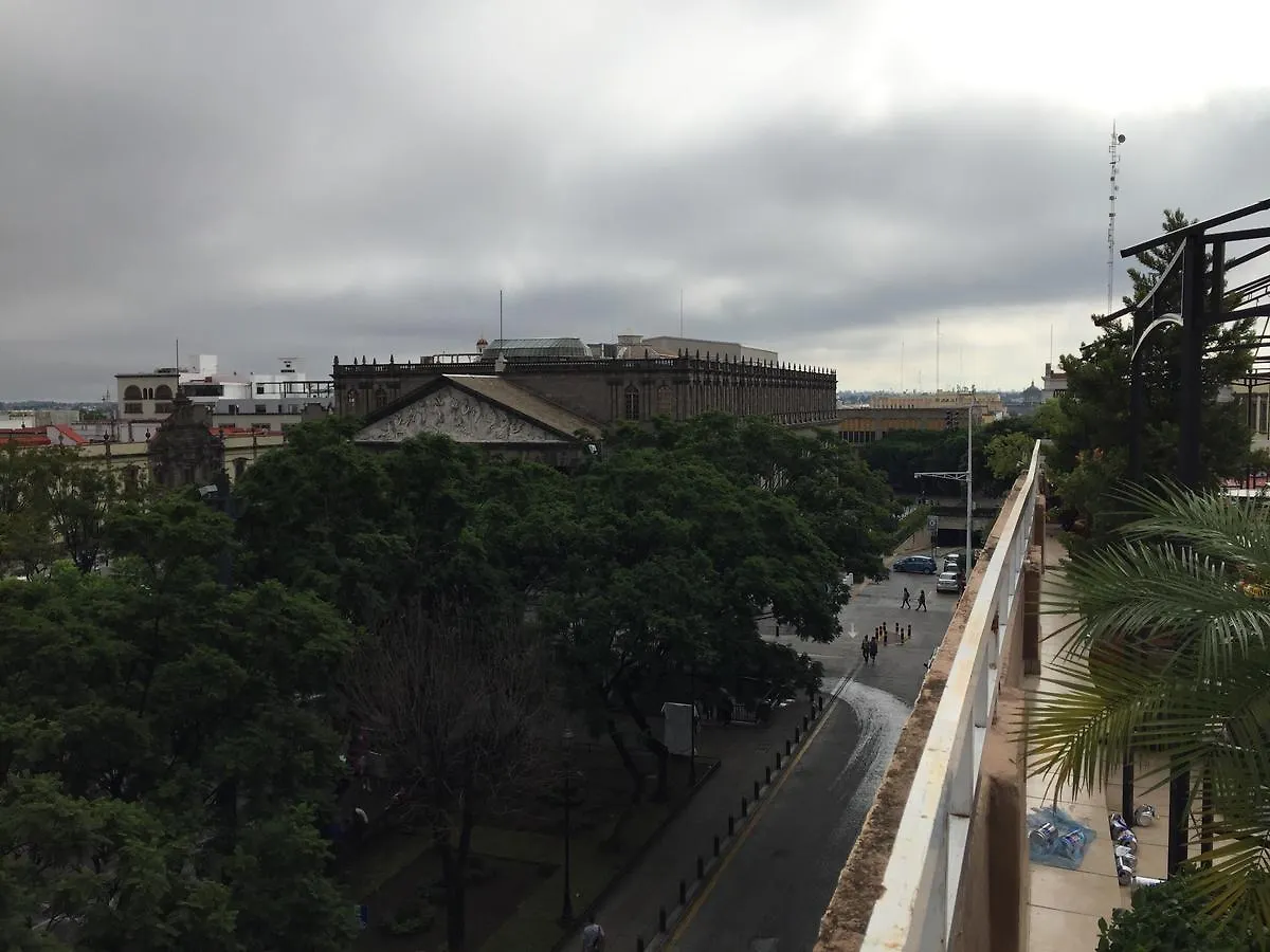 Hotel Plaza Liberaci\u00F3n Guadalajara 3*,  México