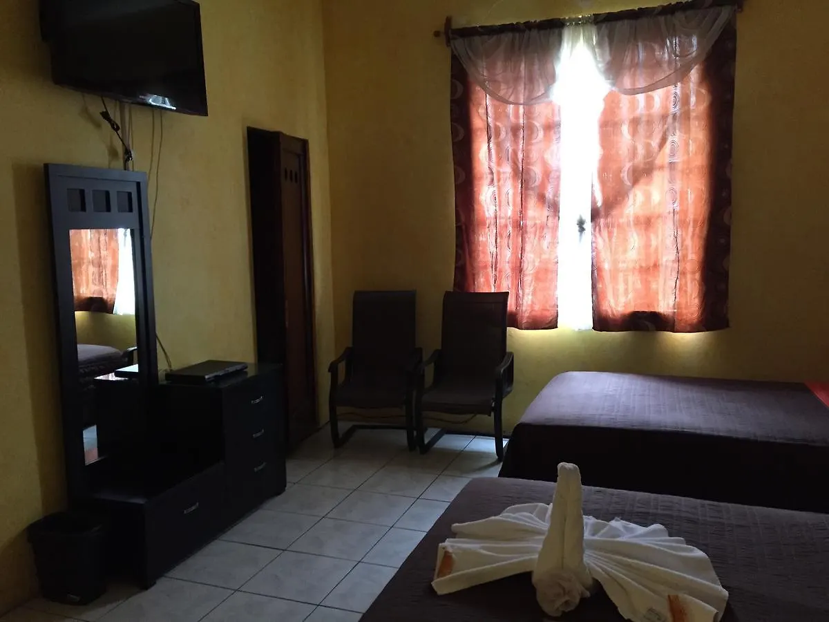 Hotel Plaza Liberaci\u00F3n Guadalajara